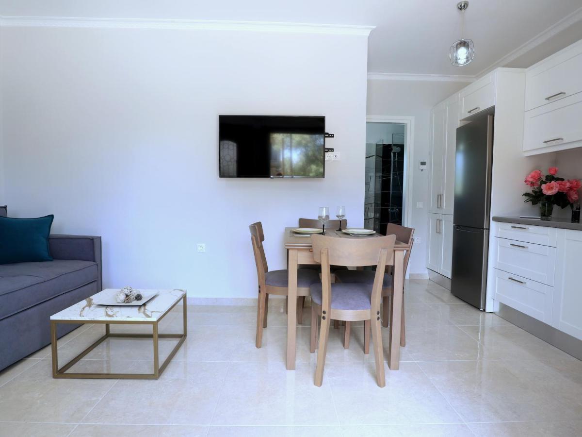 Frezia Apartment 2 Lefkáda エクステリア 写真